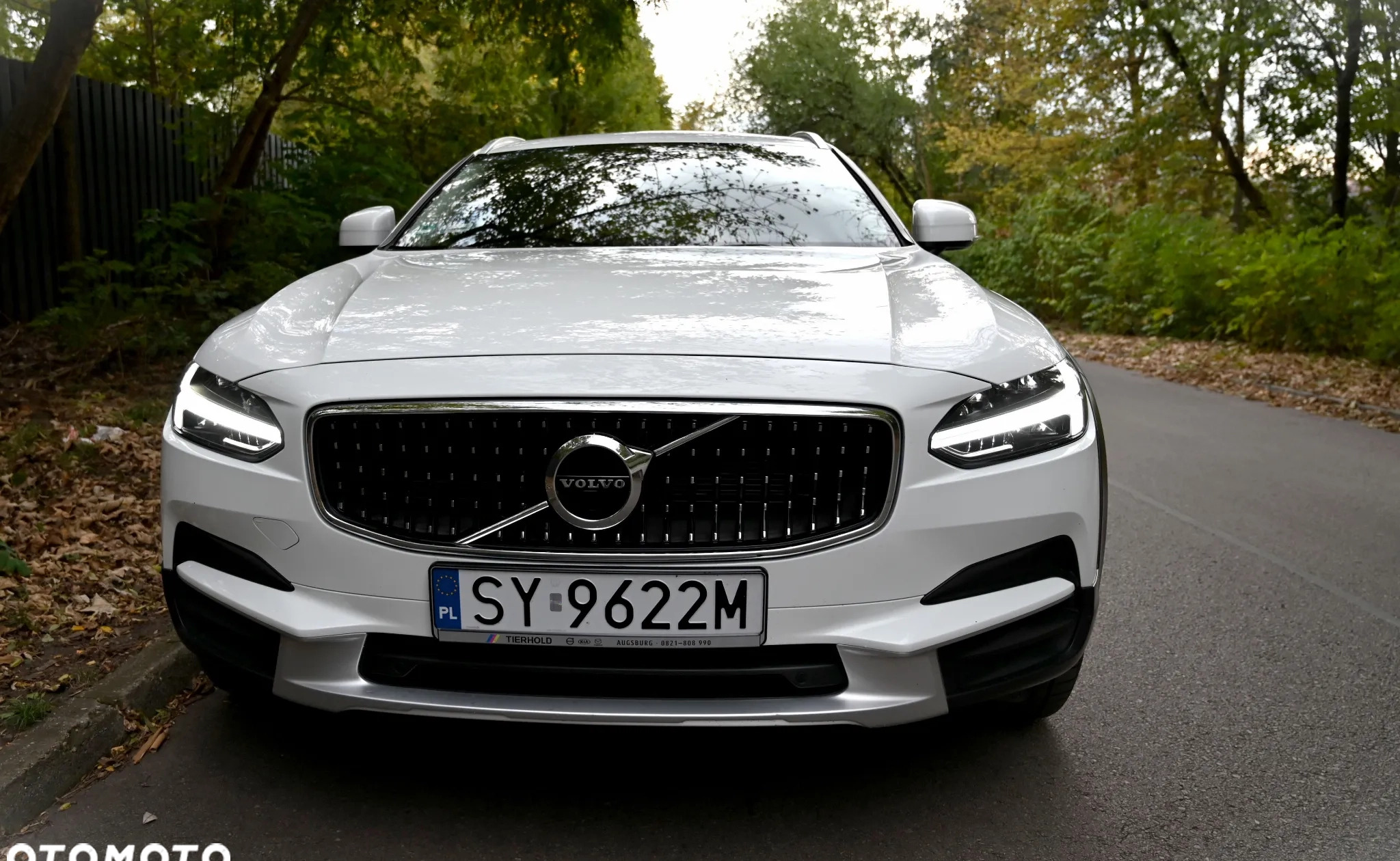 Volvo V90 Cross Country cena 129900 przebieg: 169000, rok produkcji 2019 z Pobiedziska małe 781